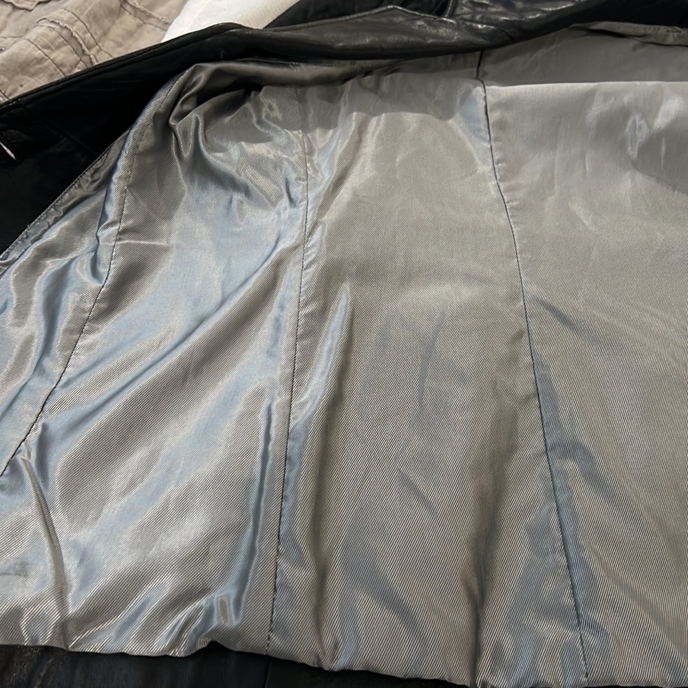 Genuine Black Leather jacket - Picture 13 of 13